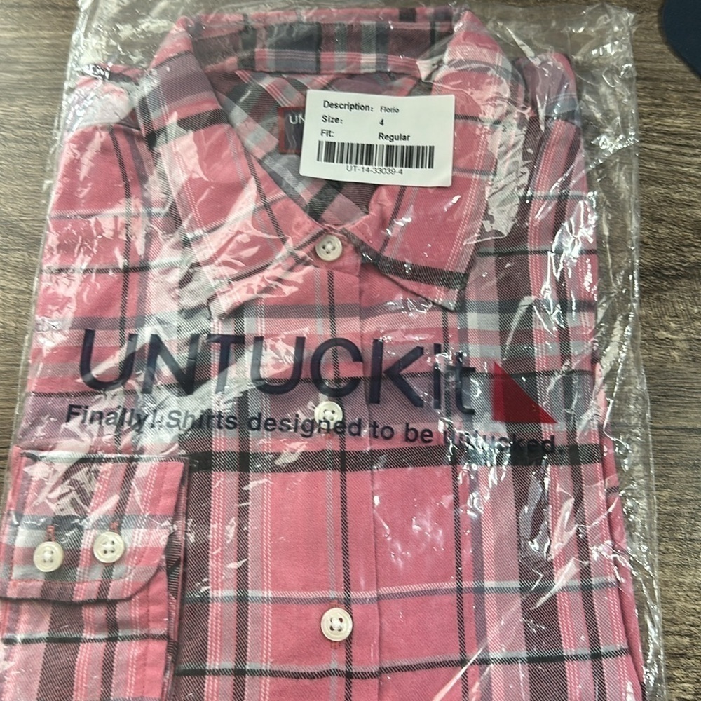 NWT UNTUCKit Florio Women’s Button Down Shirt Size 4 - Picture 2 of 3